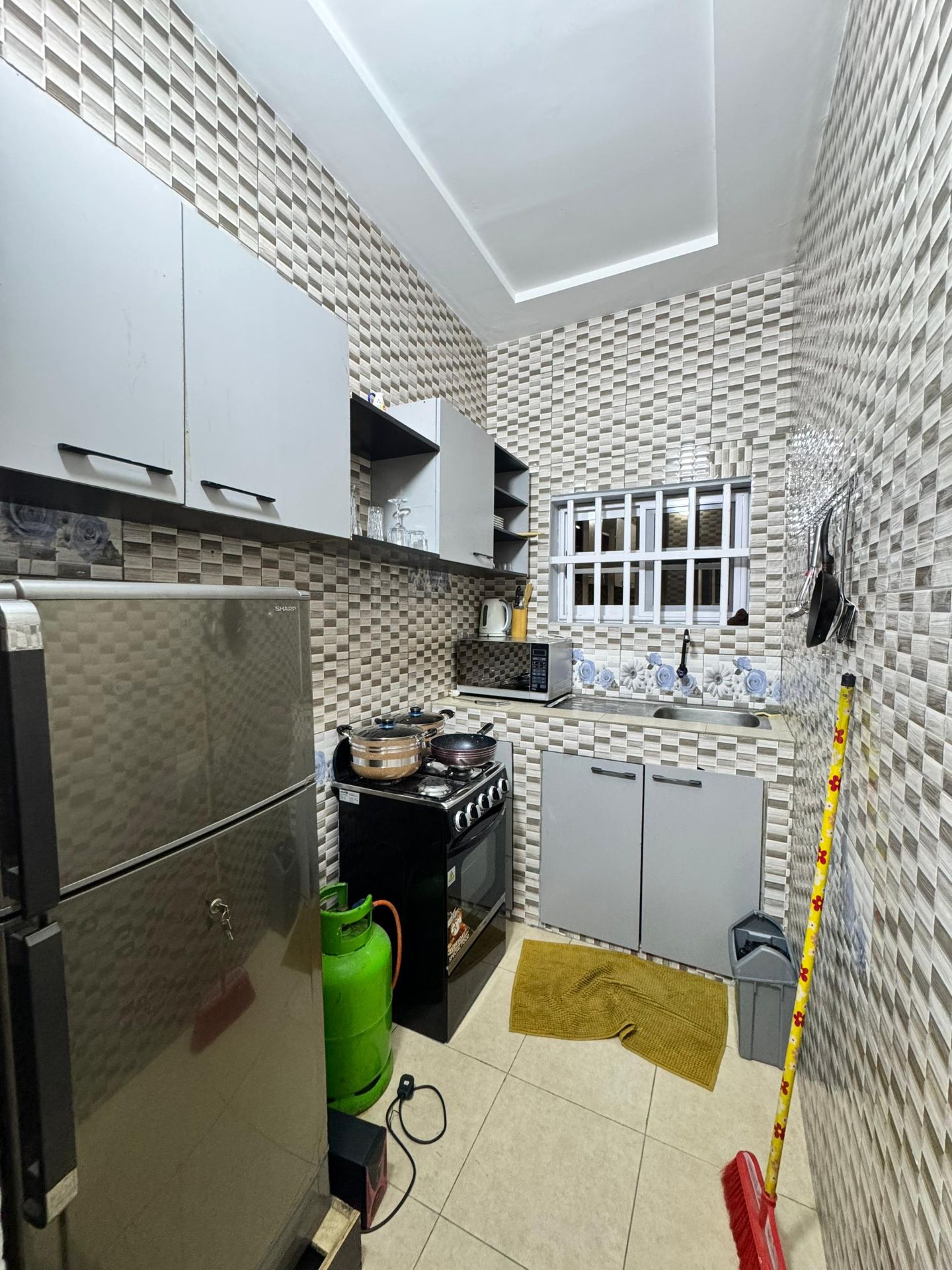 Appartement d'une chambre salon à fidjrossè club des rois - Image 5