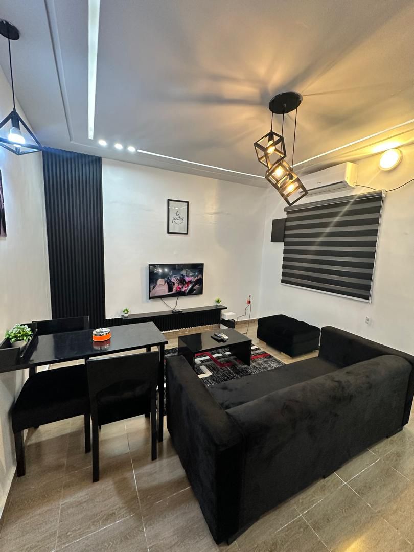 Appartement . akpakpa - Image 2