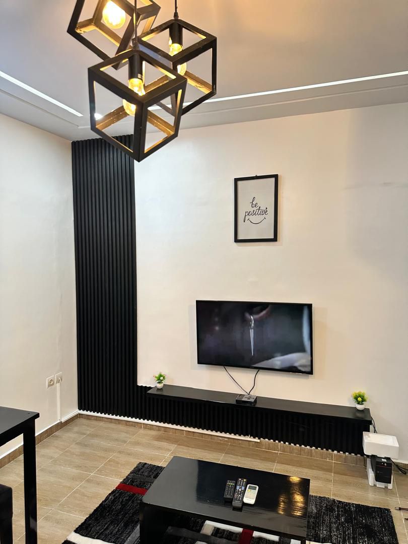 Appartement . akpakpa - Image 3